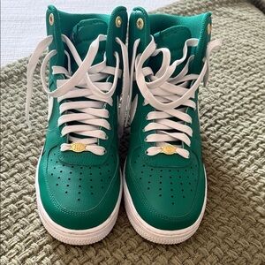 Nike Green and White High-Top Sneakers